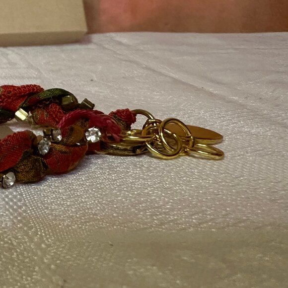 Green Sewn Recycled Vintage Sari Fabric Bracelet in Red, Gold & Green - Picture 6 of 7